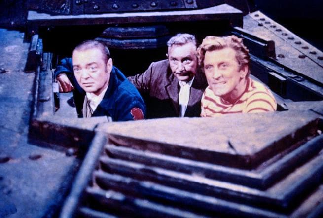 Peter Lorre, Paul Lukas, Kirk Douglas