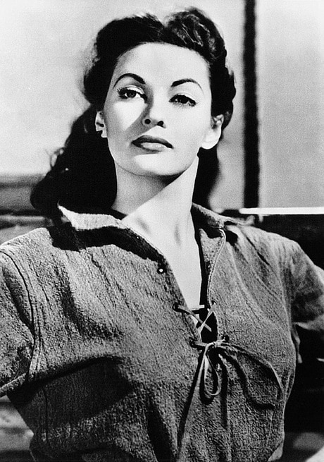 Yvonne De Carlo