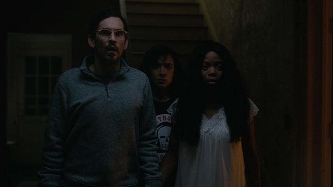 Rob Zabrecky, Jill Marie Jones, Aurora Perrineau