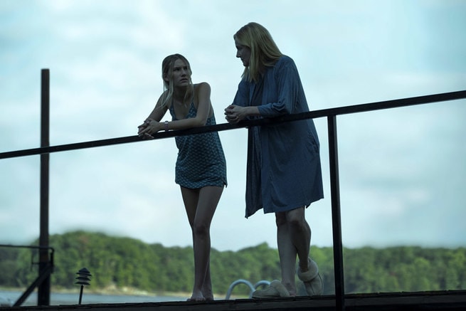 Laura Linney, Sofia Hublitz