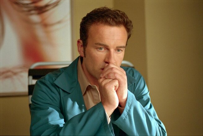 Julian McMahon