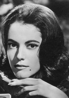 Susan Kohner